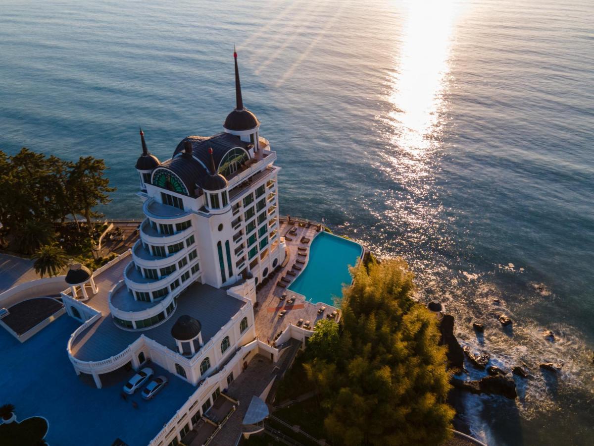 Castello Mare All Inclusive Resort Batumi Exterior photo
