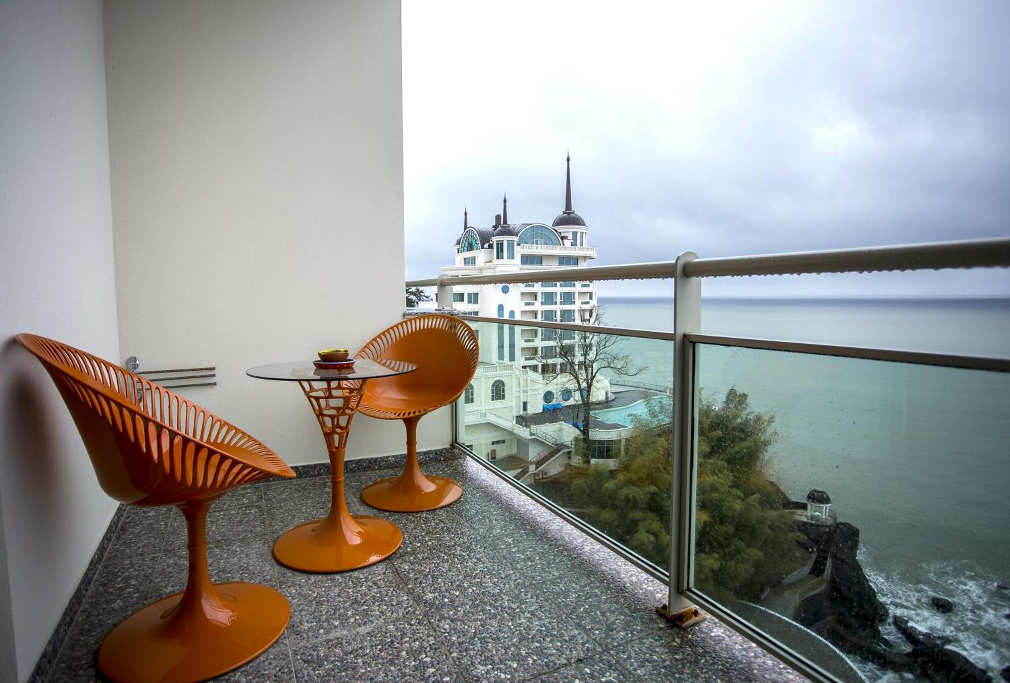 Castello Mare All Inclusive Resort Batumi Exterior photo