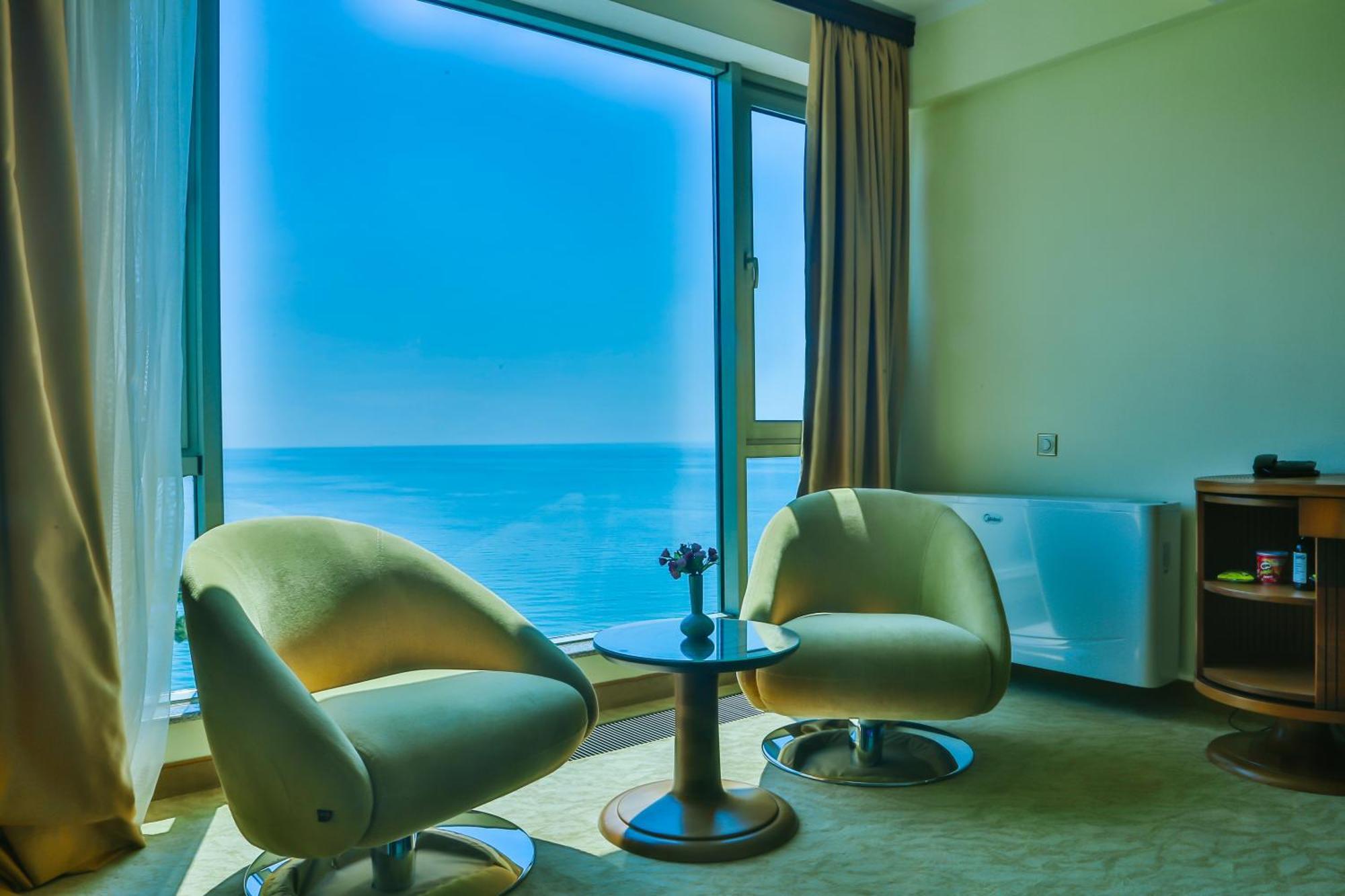 Castello Mare All Inclusive Resort Batumi Exterior photo